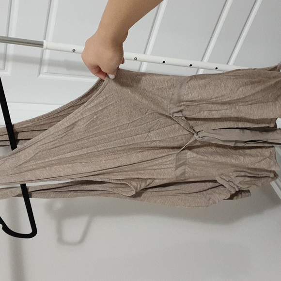 Super soft bcbg modal sleeveless cardigan - Picture 2 of 5